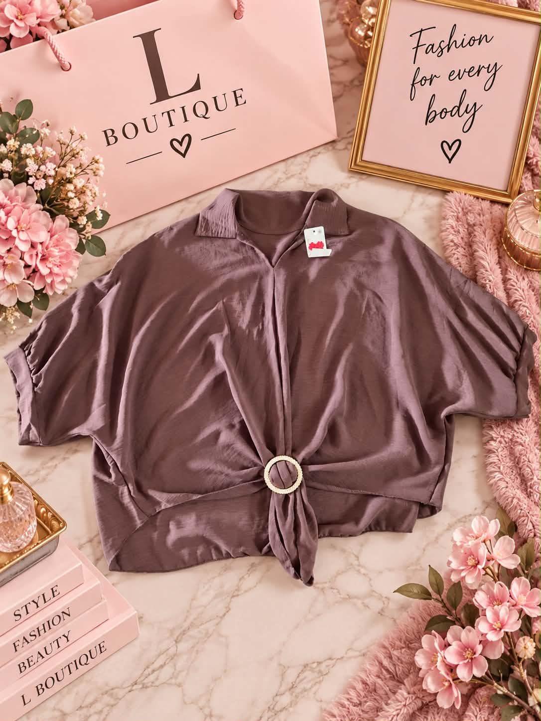 Blouse met Knoopdetail